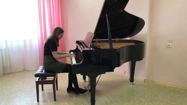 Исполняет Матвеева Вера, «Этюд» до минор, А. Кобылянский смотреть онлайн