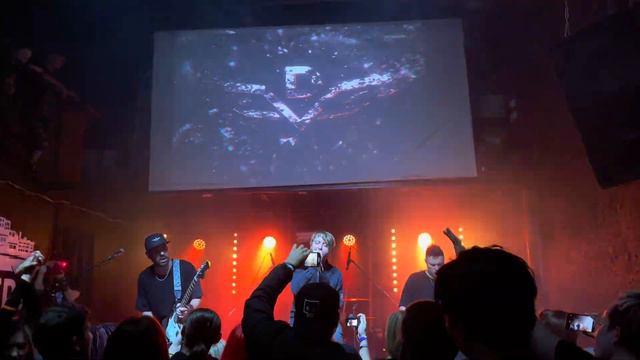 Dругой Ветер - Зеркала (22.10.2023 | Alcatraz bar | Н. Новгород) смотреть онлайн