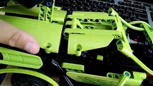 Машинка Лего на радиоуправлении за 2200рублей.