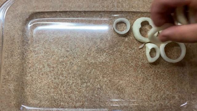 Запеченная рыба минтай в молоке с помидорами.. смотреть онлайн