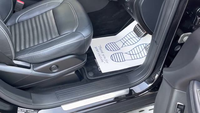 2018 Mercedes GLE 350d AMG Line Premium Plus with 1 Owner for sale at George Kingsley смотреть онлайн