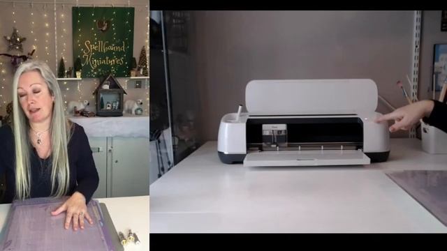 Cricut Maker Dollhouse Miniatures Bitesize Tutorial Series - Room Box Part One! смотреть онлайн