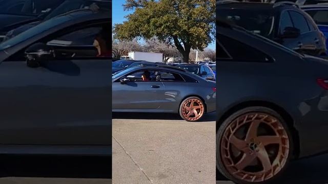 AMG E53 Coupe on 21/22s #lexaniwheels #undastandme #c238 #amg #eclass #mercedes смотреть онлайн