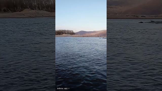 Катаемся на лодке! Не много встряли но ничего страшного, Комсомольск-на-амуре смотреть онлайн