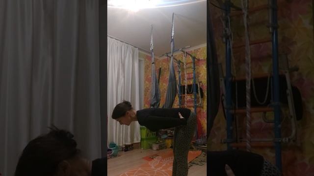 отличие расположения гамака в висе под пахи у женщин и мужчин смотреть онлайн