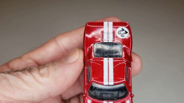 Hot Wheels 1999 FORD GT - 40 смотреть онлайн