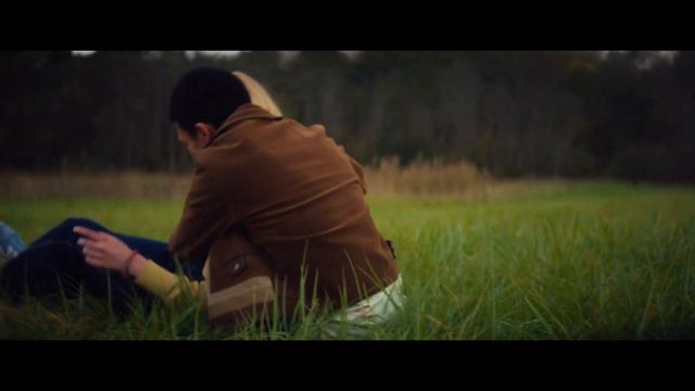Lana Del Rey - Happiness is a butterfly смотреть онлайн