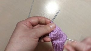 Как связать шерстяные носочки для недоношенных деток