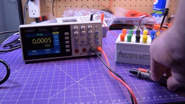 The Bench Meter For Mere Mortals! Owon XDM1041 Multimeter Review смотреть онлайн