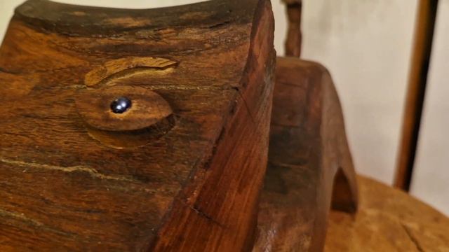 Космическая зверушка.  #искусство #резьбаподереву ##скульптура #красота #доброеутро #woodcarvers