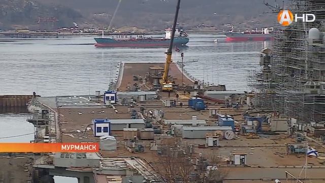 Тяжёлый авианесущий крейсер «Адмирал флота Советского Союза Кузнецов» встал в док 35 го СРЗ смотреть онлайн