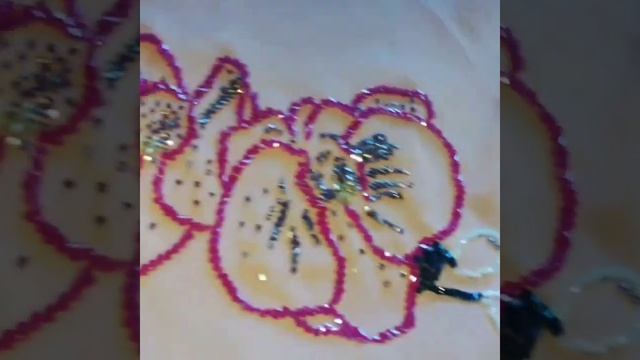 Орхидеи. Вышивка иглой. Шикарная вышивка на дубайском шелке.Материал:рубка. #вышивка#мастеркласс смотреть онлайн