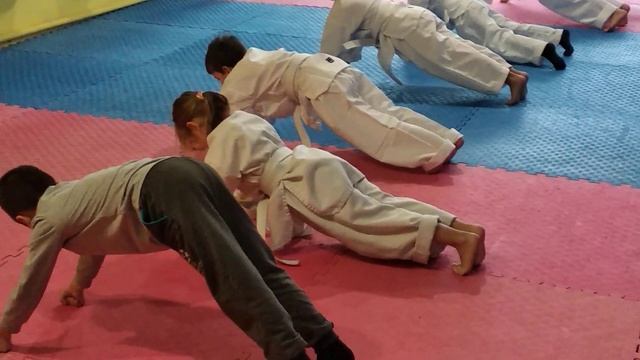 Ира атестация белый пояс(2) смотреть онлайн