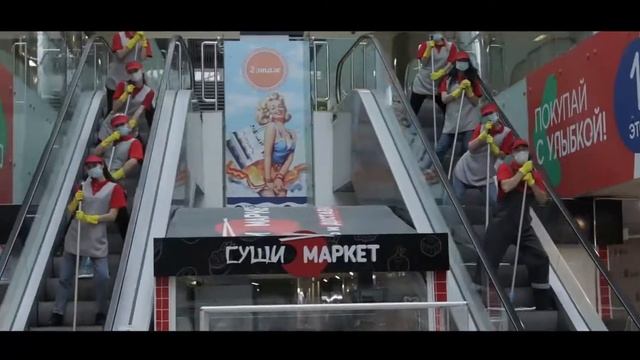 Видео огонь: зажгли в торговом центре смотреть онлайн