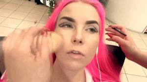 КРИВОЙ МАКИЯЖ, КОТОРЫЙ НАХВАЛИВАЕТ ВЕСЬ САЛОН / Треш-обзор салона красоты в Москве