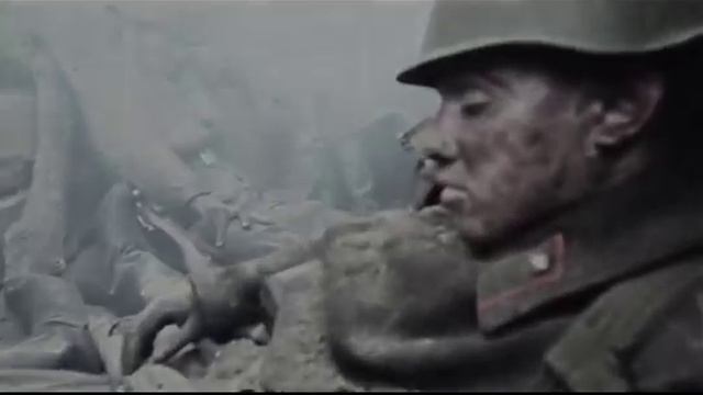 К Дню Победы. Монумент памяти