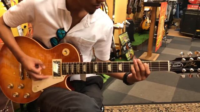 Testing my 2019 Gibson Les Paul standard 60’s original collection. смотреть онлайн