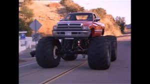 Whatcha Lookin At - The Barbarian Brothers (OST/Няньки/1994/Музыка/Клип/2020)