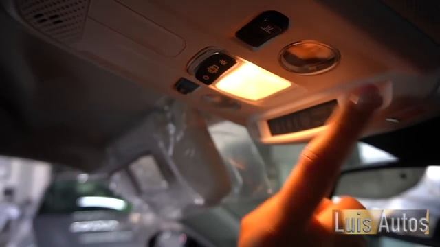 Peugeot 2008 2023 versión básica смотреть онлайн