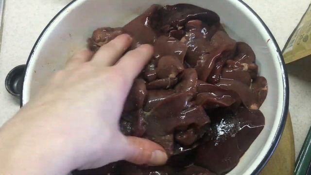 Куриная печень в сметане с луком.Очень вкусно и просто!) ? смотреть онлайн