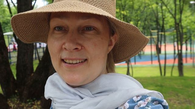 Ревизия гардероба со стилистом?Порядок в шкафу?Семейная прогулка☘️ смотреть онлайн