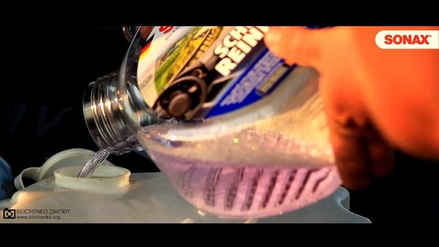 Стеклоомыватель Sonax Xtreme. Беспощаден к насекомым! смотреть онлайн