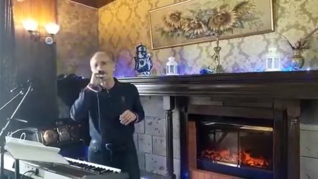 К ДНЮ ЗАЩИТНИКА ОТЕЧЕСТВА песня Севастополь поет Борис Бажин смотреть онлайн