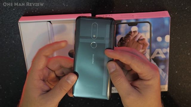 Распаковка смартфона Nokia 6.1 Plus (Nokia X6)