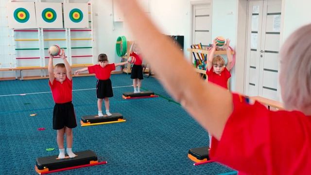 ds126sev Детский фитнес смотреть онлайн