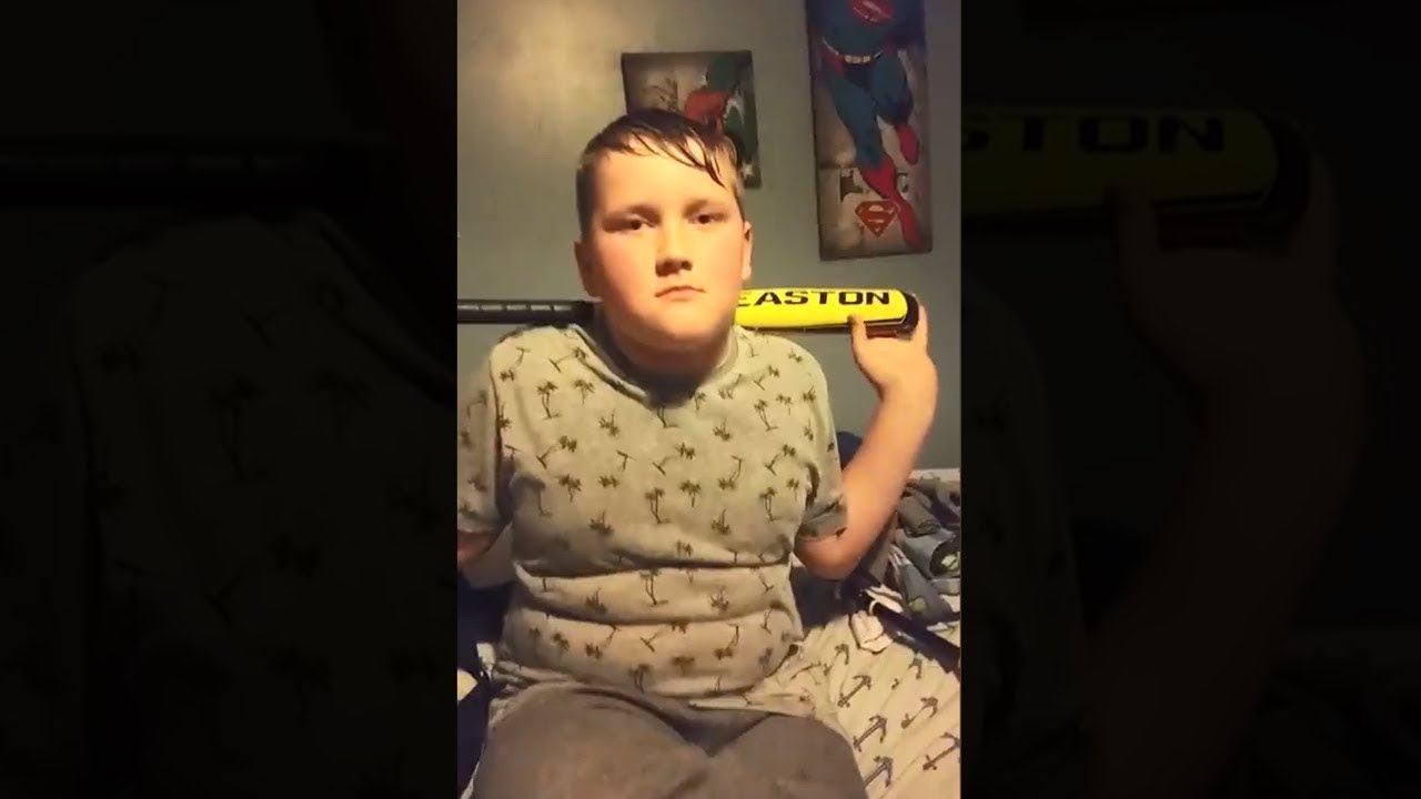 Дерзкий школьник разоблочает котайна.. смотреть онлайн