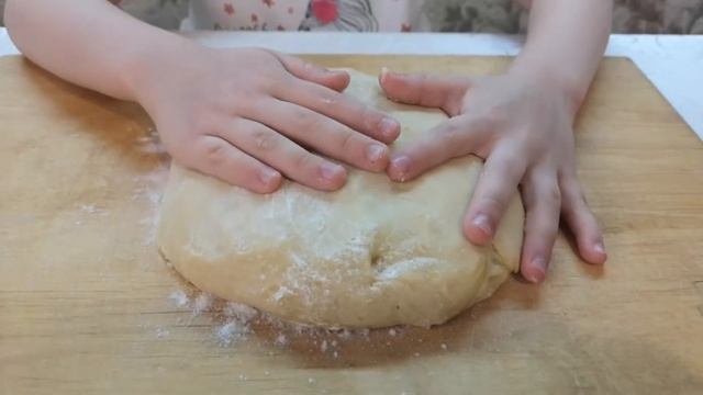 Ева готовит вкусные пончики! смотреть онлайн