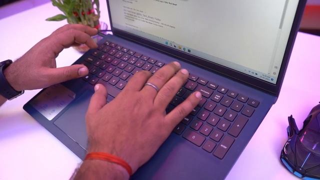This Laptop Is Super Special For 2023??? Dell Inspiron Core i3 12th Gen Laptop [Hindi] смотреть онлайн