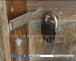 Женщина-маугли, долгие годы не выходившая из дома - исчезла, перед этим ее дом был взломан