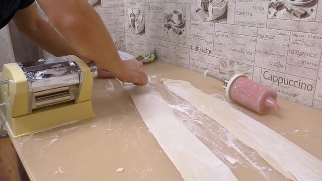 МАШИНА ДЛЯ ЛЕПКИ ПЕЛЬМЕНЕЙ ИЗ КИТАЯ! смотреть онлайн