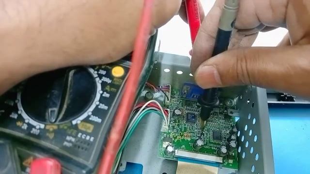 कम्प्यूटर स्क्रीन की मरम्मत #Lcd monitor repair #white Screen Problem in Hp lcd Monitor смотреть онлайн