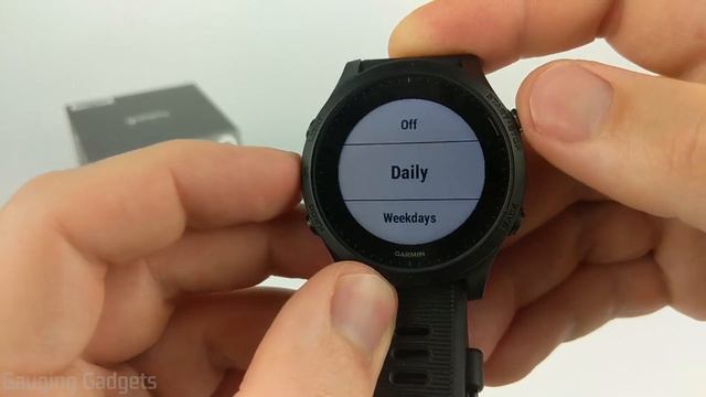 How to Set Alarms - Garmin Forerunner 945 Tutorial смотреть онлайн