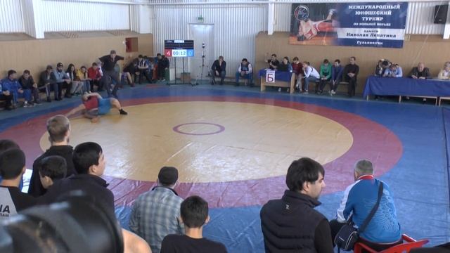 100 кг Тумасян Араик (Армавир) - Разянцев Роман (Гулькевичи) смотреть онлайн