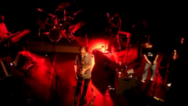 Som Nosso De Cada Dia - Live 2009 In São Paulo смотреть онлайн