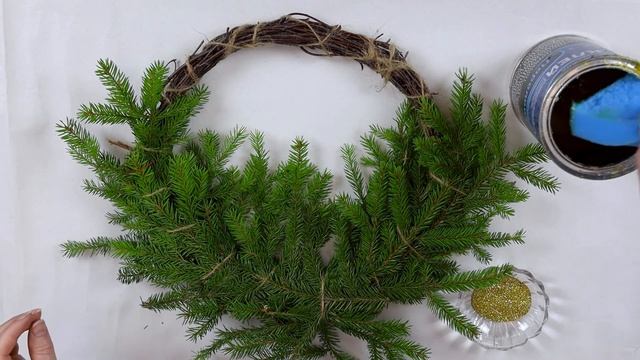 НОВОГОДНИЕ ВЕНКИ СВОИМИ РУКАМИ. 5 Венков и Всего за 5 долларов. DIY. смотреть онлайн