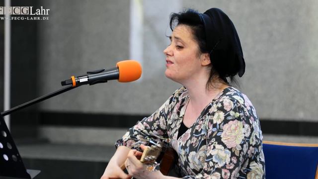 Мы у Бога о многом просим. Angelika Dukart смотреть онлайн