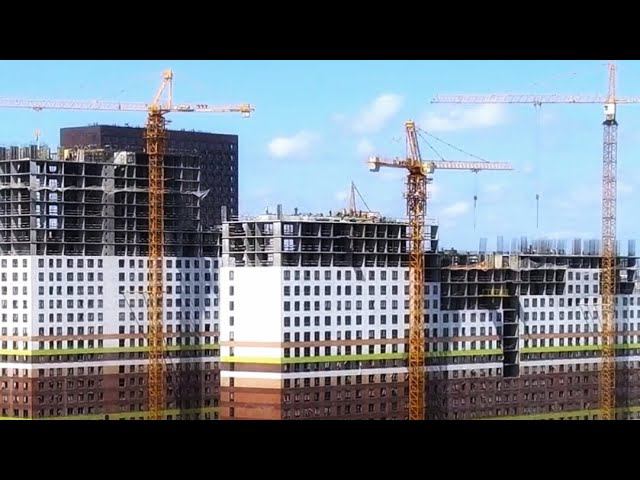 Танцы кранов | Башенный кран EVERDIGM | Башенный кран LIEBHERR | Tower crane in timelapse смотреть онлайн