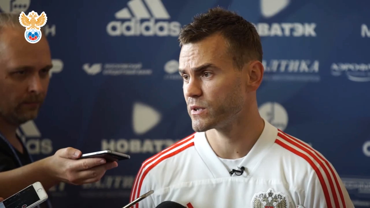 Акинфеев: "Было очень важно, чтобы народ поддержал нас" смотреть онлайн