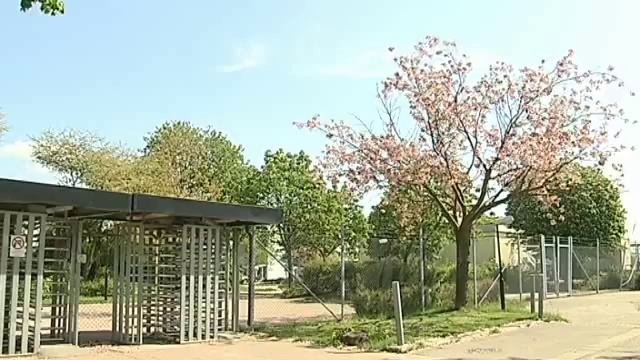 Kinesiska Hawtai drar sig ur смотреть онлайн