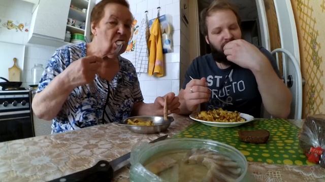 жарим и едим картошку смотреть онлайн