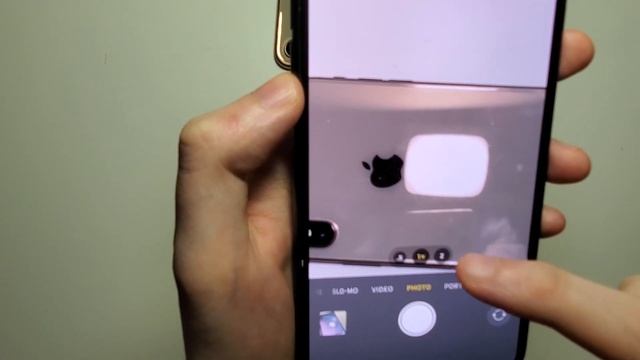 iPhone 11 Pro How to Switch Camera to Ultra Wide Angle! смотреть онлайн