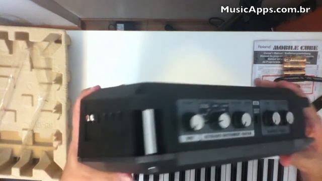 Roland Mobile Cube Unboxing смотреть онлайн