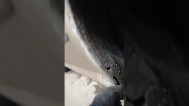 Skoda Octavia Tour: Чистка дренажа.