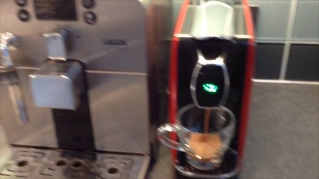 VonShef Coffee Pod Machine - uses Nespresso pods смотреть онлайн