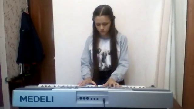 Мальбэк — Равнодушие ft. Сюзанна ( На синтезаторе ) Пианино смотреть онлайн