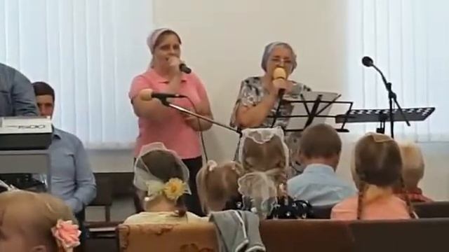 Что стоишь ты на распутьи./Галина, Таня Савченко./г.Горячий Ключ. (ОЦХВЕ). смотреть онлайн